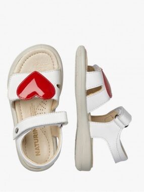 Naturino Velcro sandals with heart ♥️